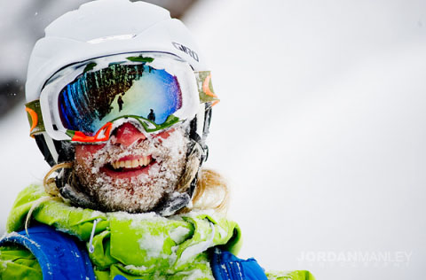Smiles and powder faceshots: it's what Great Canadian HeliSkiing is all about! Photo: Jordan Manley